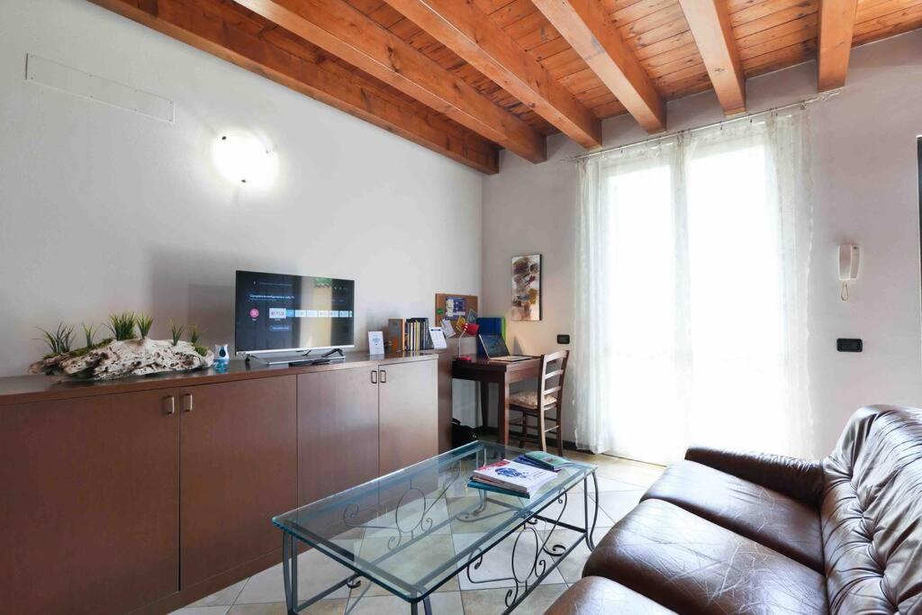 Borgo Di Terzo Bifocale In Centro Storico Check In 24H Fast Wi-Fi Bus 500M Appartement Buitenkant foto